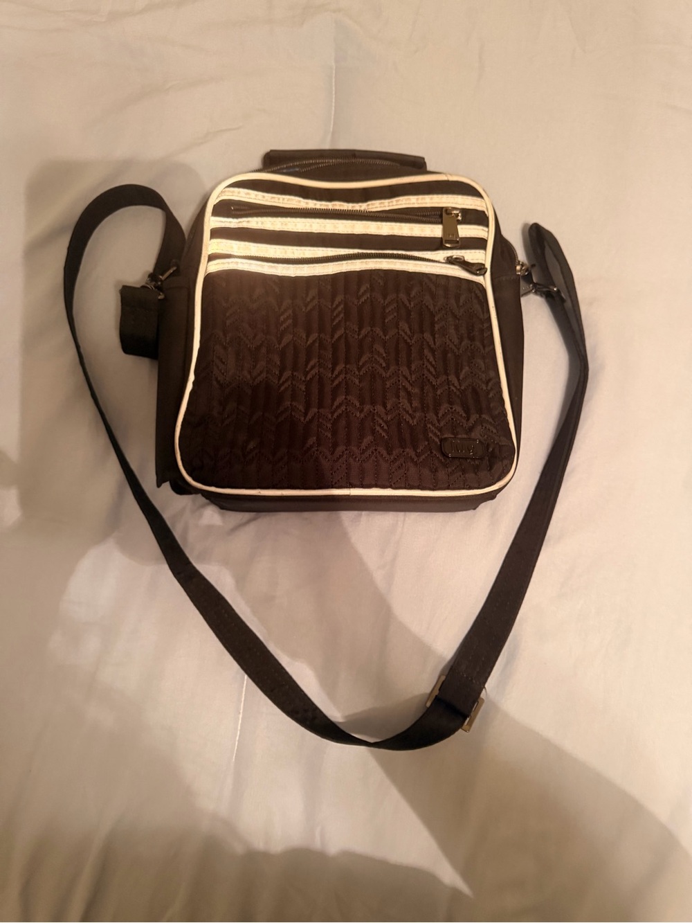 Lug Boxcar Crossbody Bag Black‎ Quilted Travel Messenger Bag